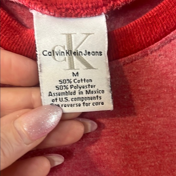Calvin Klein Red Short Sleeve Tee - Picture 2 of 3